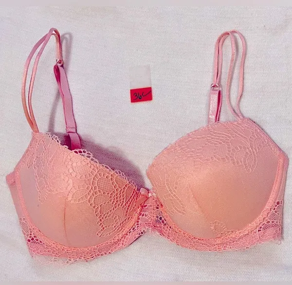 Marilyn Monroe 36C Pink Soft Coral Push Up Bra Lace Overlay Convertible - Image 2