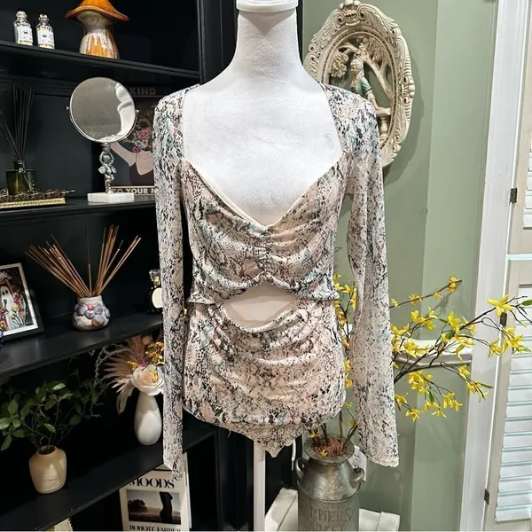 AFRM X Nordstrom Snake Skin Print Cut Out Bodysuit Size M - Image 2