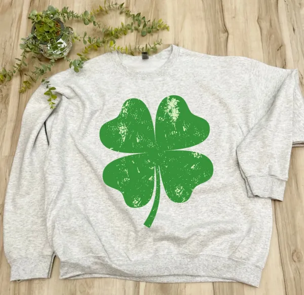 NEW / Retro Shamrock Sweatshirt - Image 2