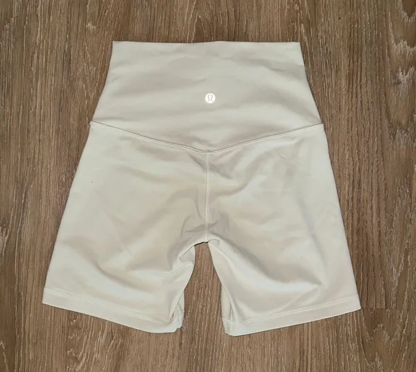 Lululemon Align High-Rise Shorts - Image 2