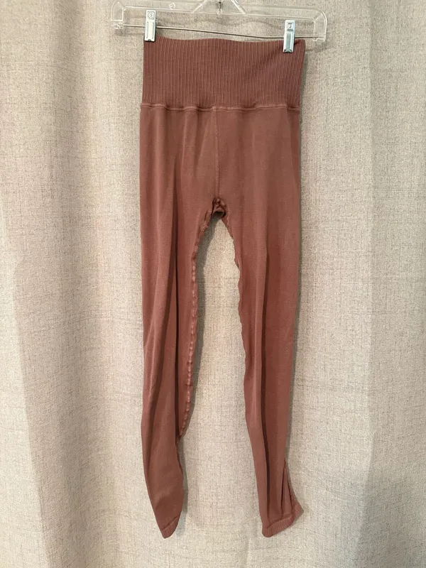 Free People Movement Good Karma Leggings 7/8 | XS/S - Image 2