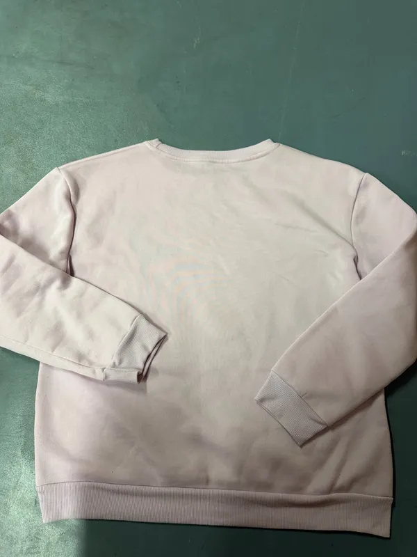 Baby pink sweatshirt - Image 4