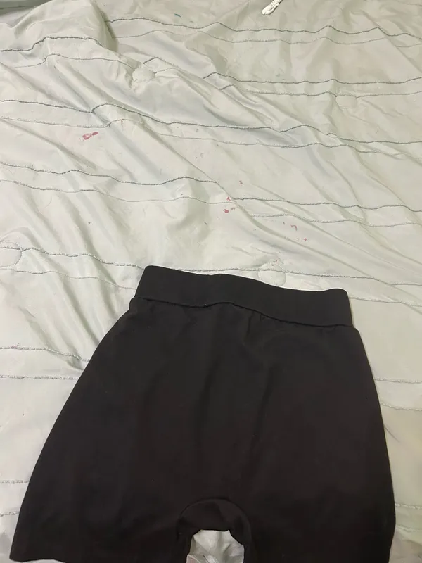 SheIn Black athletic shorts - Image 3