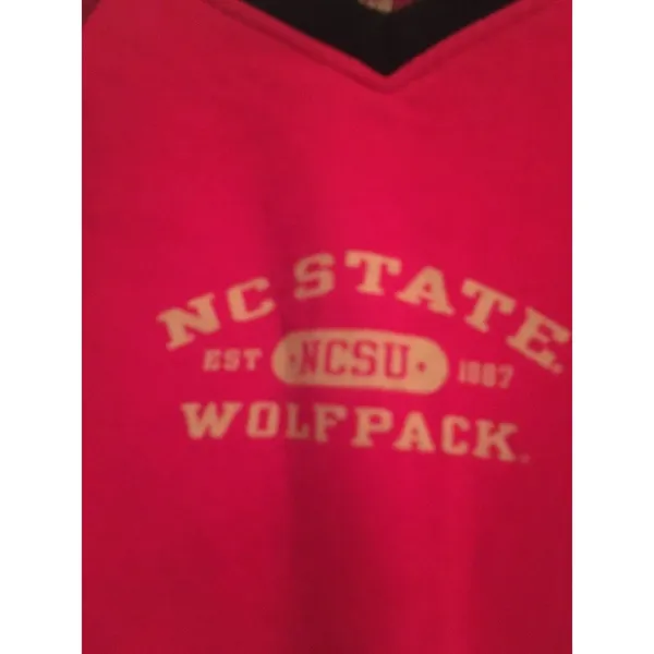 Red Oak NC State Wolfpack Women’s Sweatshirt Size Medium Red - Image 4