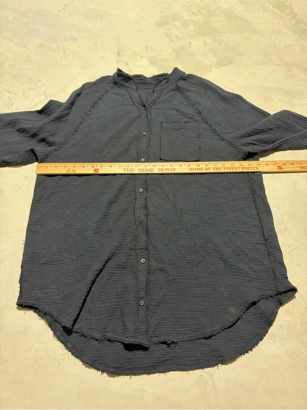 Aerie black button gauzy coverup shirt medium - Image 5