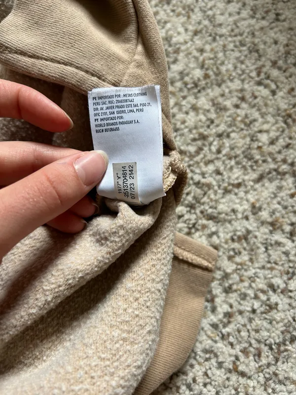 American Eagle Graphic Sweatshirt - Image 6