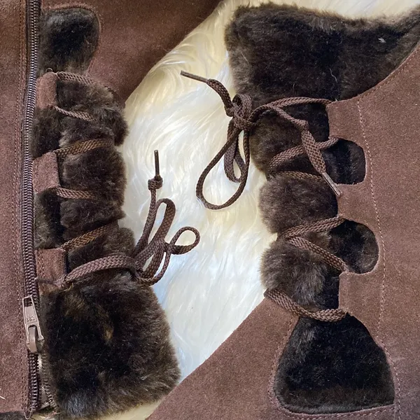 Isotoner Brown Faux Fur Brown Winter Snow Boots - Image 2