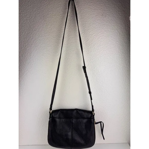 Vince Camuto Black Leather Crossbody Bag Flap Zipper Pocket‎ Adjustable Strap - Image 2
