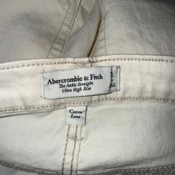 Abercrombie & Fitch Curve‎ Love Ankle Straight Jeans Womens 28 Short Cream NWT - Image 6