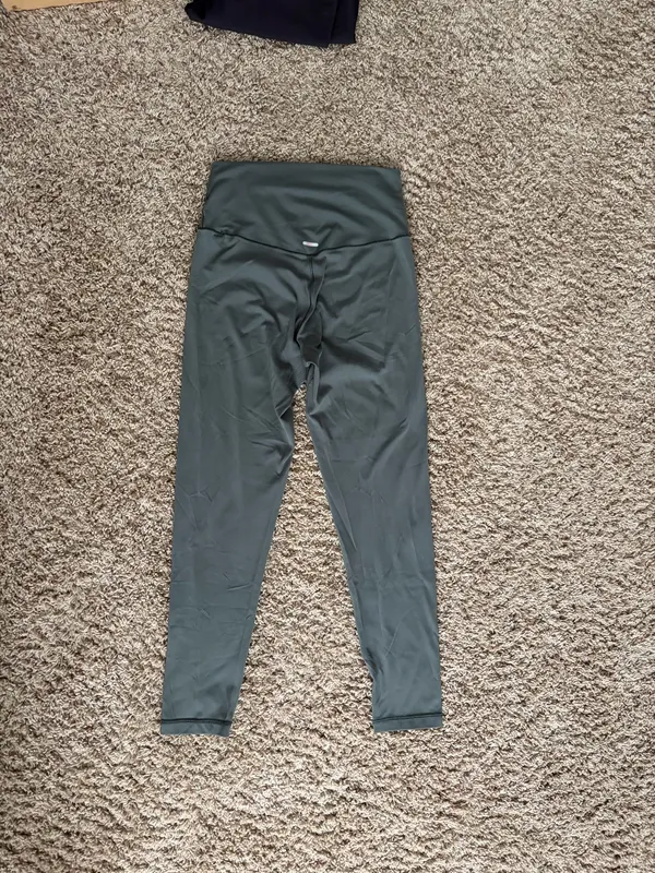 Aerie Real Me High-Waisted Leggings - Image 3