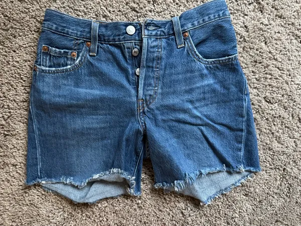 Levi’s - Image 4