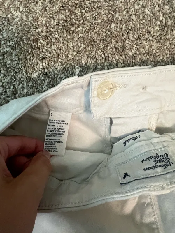 Vintage American Eagle Cream Shorts - Image 3
