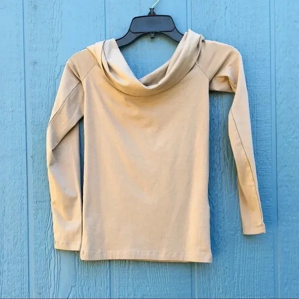 NWT Vero Moda Tan Silver Mink Panda Off The Shoulder Long Sleeve Top Small v6x - Image 3