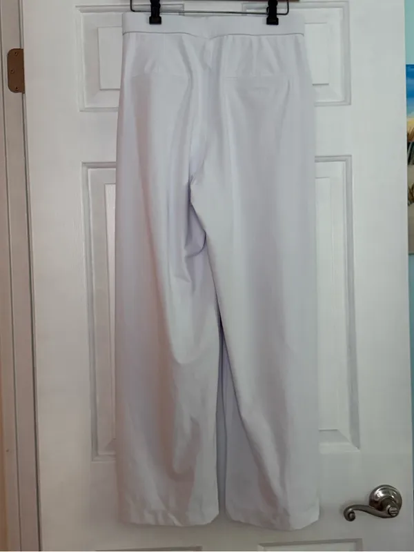 Halara Flex DayStretch High Waisted Pocket Straight Leg Work Pants in White - Image 3