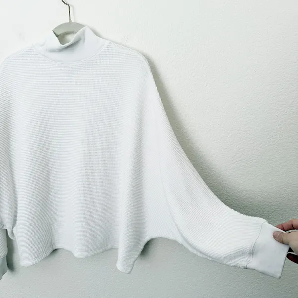 [Abercrombie & Fitch] White Waffle Knit Mock Neck Oversized Sweater Size L/XL - Image 9