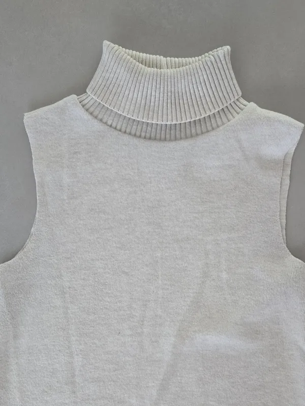 Zara Sleeveless Turtleneck Knit Tank In Cream Size S - Image 3