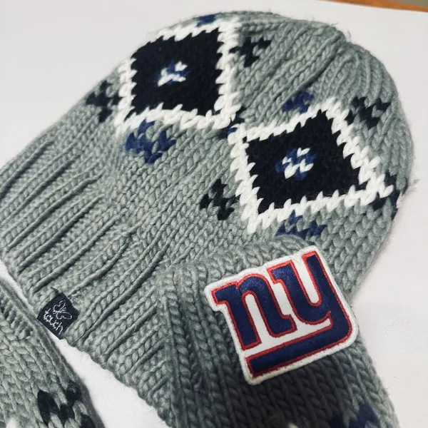 Touch by Alyssa Milano NY Giants Knit Beanie Hat and Gloves Set Grey Fair Isle - Image 4