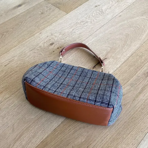 Plaid Handbag in Brown Faux Leather and Grey - Image 6