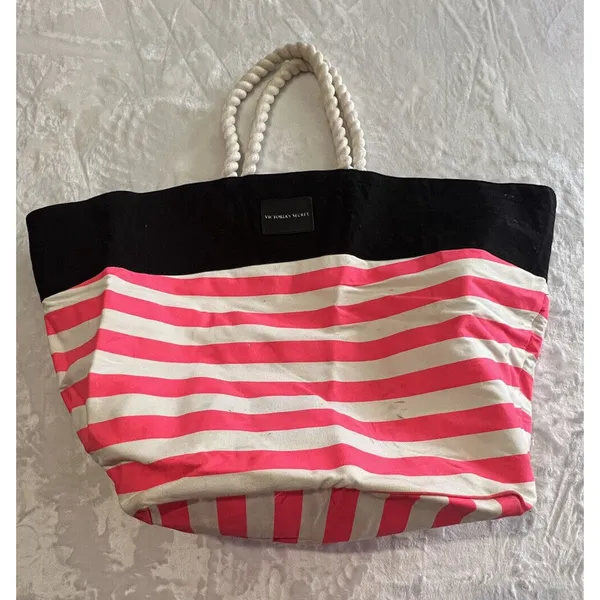 Victoria's Secret Tote‎ Bag Weekender - Image 6
