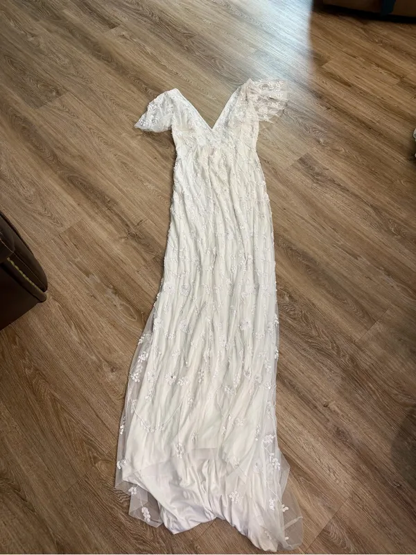 Lulu's Safiya White Sequin Flutter Sleeve Maxi Dress - Image 5