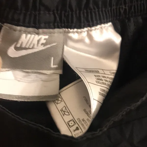 Nike -   windbreaker Track  pants Large - Image 7
