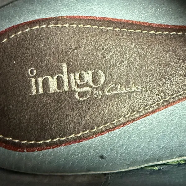 Indigo by Clarks Brown Leather Slip-On Shoes Women's Size 8M - Image 6