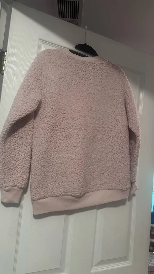 Cozy Pink Sherpa Pullover Sweater Size M - Image 3