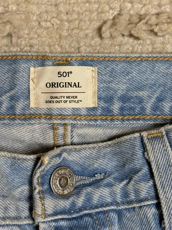 New Women’s Levi’s 501 High-Rise Straight Leg Chaps Two Tone Jeans, Size 32/30 - Image 5
