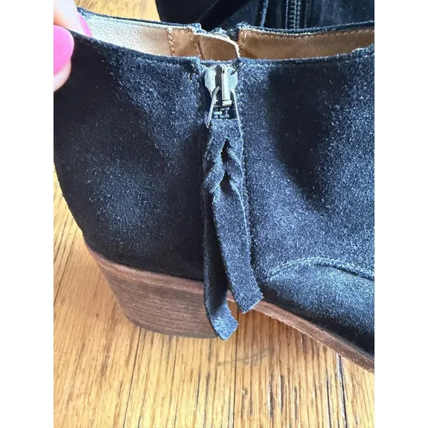 Alberto Fermani Boots Womens Size 8.5 Black Suede Ankle Zip Block Heel Booties - Image 9