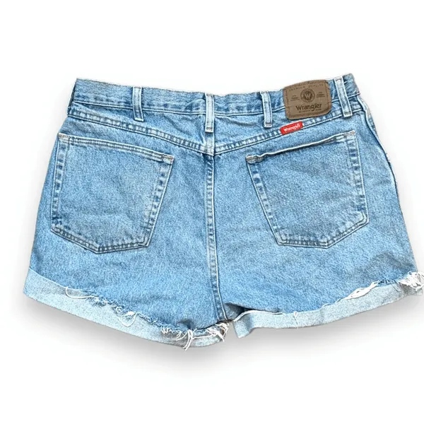 Vintage Wrangler Distressed Cuffed Denim Shorts Light Wash High‎ Rise Cutoff 34 - Image 3