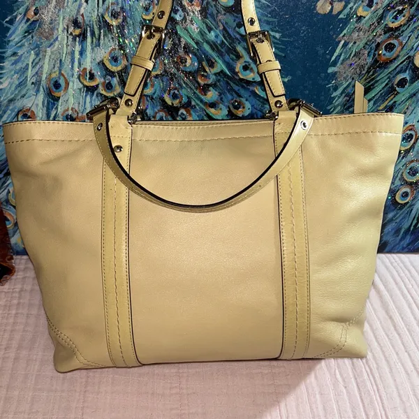 Vintage Coach Pale Yellow Beige Leather Double Handle Shoulder Bag - Image 6