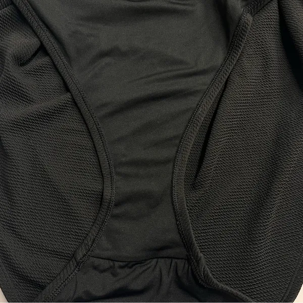 Old Navy black swimsuit one‎ piece crinkly size 3X removable pads clean crotch - Image 7