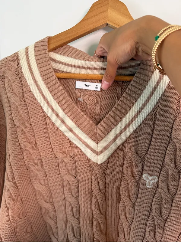 TNA Taupe Cable Knit V-Neck Sweater with Cream Trim Cropped - Image 5