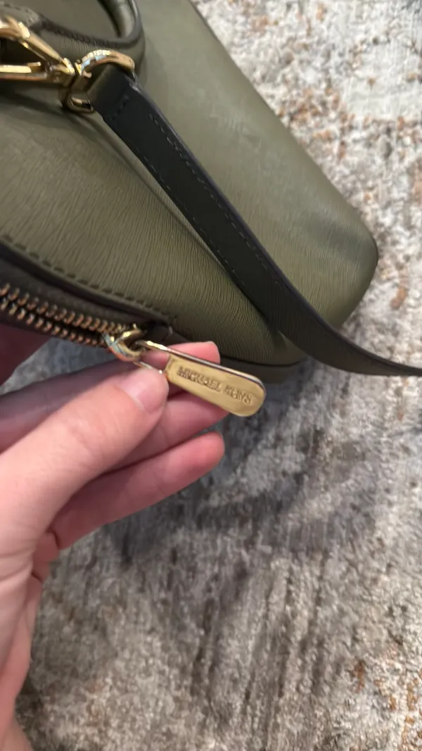 Michael Kors Purse - Image 8
