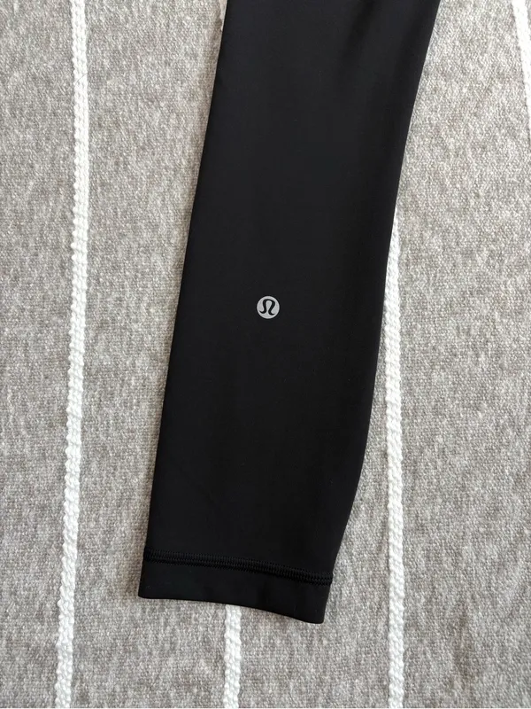 Lululemon Wunder Train High-Rise Crop 23" - Image 5