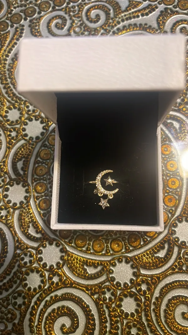 Moon And Star Ring Gold - Image 3