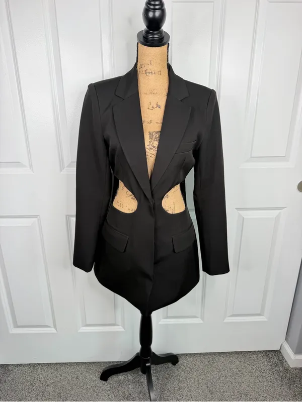 Lioness XS Black Cutout Blazer Mini Dress Tuxedo Long Sleeve NWOT - Image 2