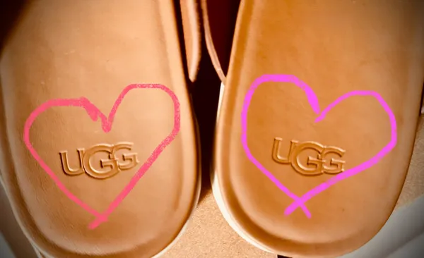UGG Womans Zayne Slide Sandle II Light Brown size 11 BNIB - Image 8