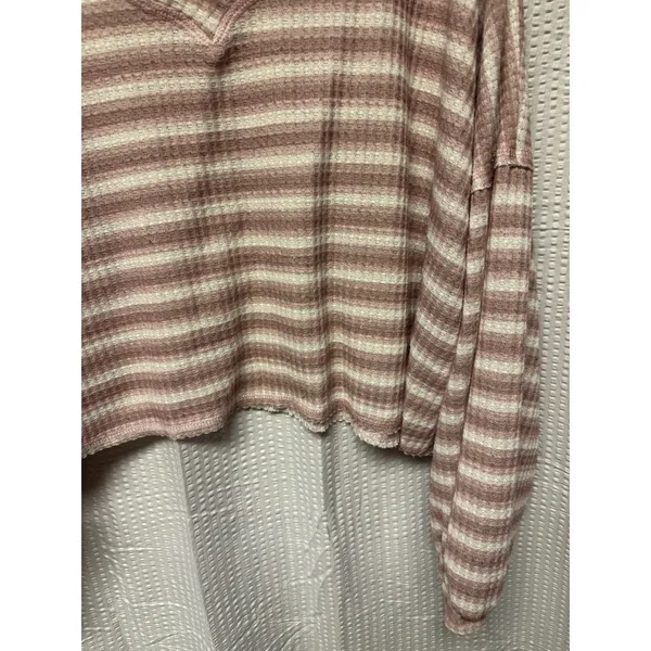 Peach Love California Women's Drop Shoulder Waffle Knit Oversized V‎ Neck Size M - Image 3