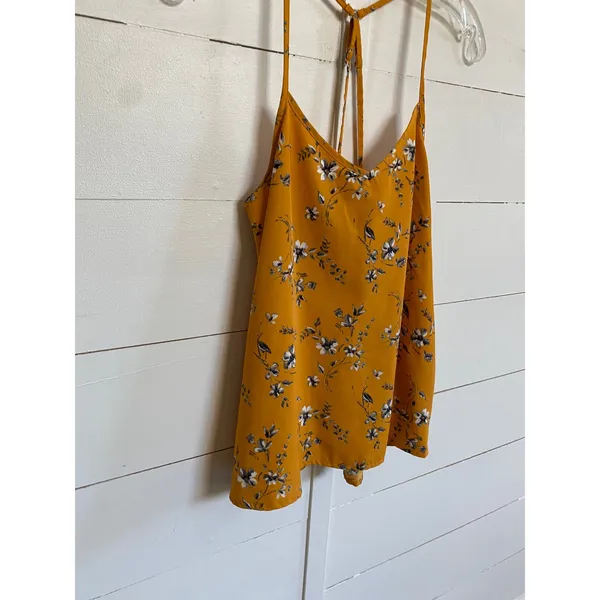 Hollister Women's Strappy Floral Tank Top - Golden XS - EUC‎ - Image 7