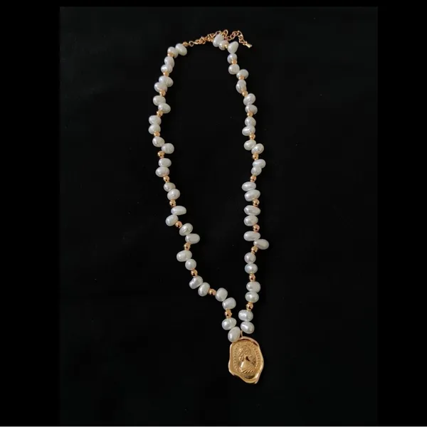 NEW Queen Pendant Necklace Real 18k Gold Sterling Silver Real Pearl Jewelry - Image 3