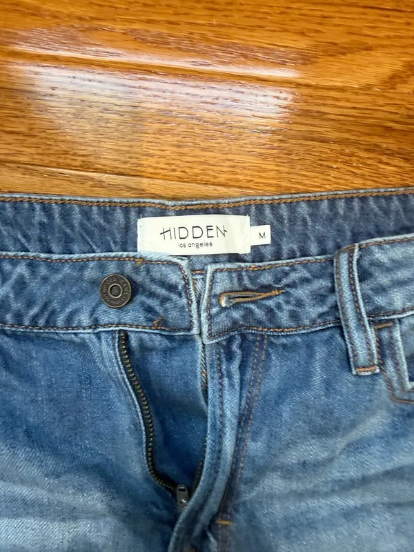 Hidden Jeans Jean Shorts - Image 3