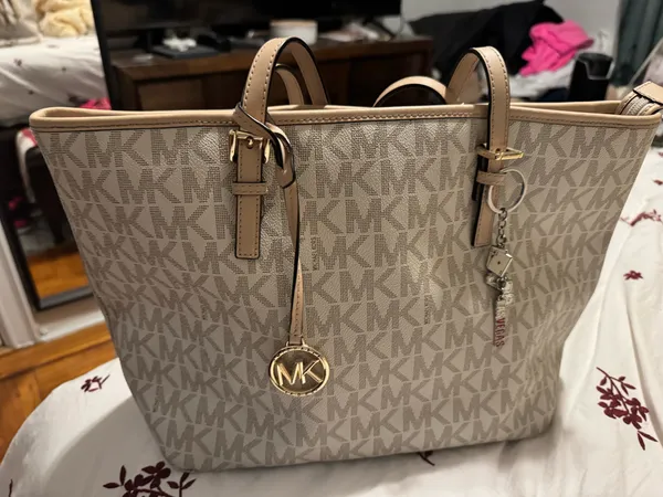Michael Kors - Image 5