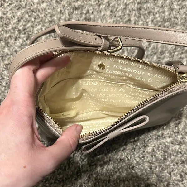 Kate Spade Taupe Leather Crossbody Bag with Bow - Image 3