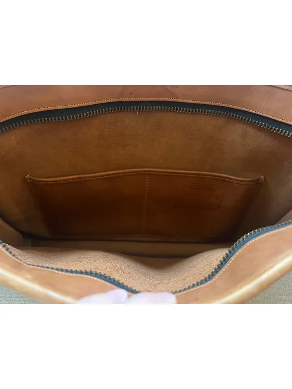 Vintage Coach Embassy Leather Messenger Bag - Image 3