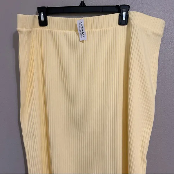 NEW Old Navy Yellow Cotton Blend High Waisted Ribbed Midi Skirt Women’s Size XXL - Image 4