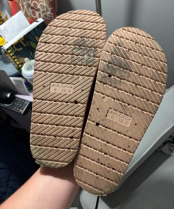 Steve Madden sandals or rhinestones size 8 - Image 4