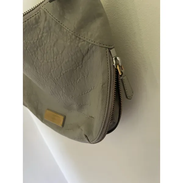 Marc Jacobs Expandable"Washed Up" Messenger Hobo Crossbody Bag Grey Leather - Image 10