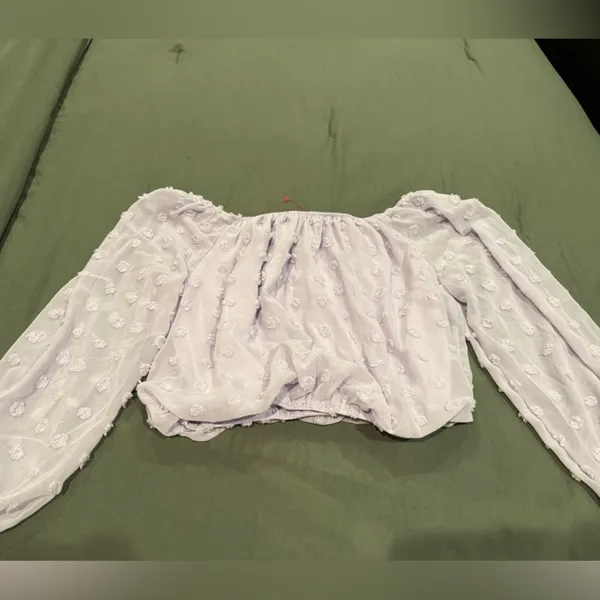 Miami Lavender Off-Shoulder Blouse - Image 4