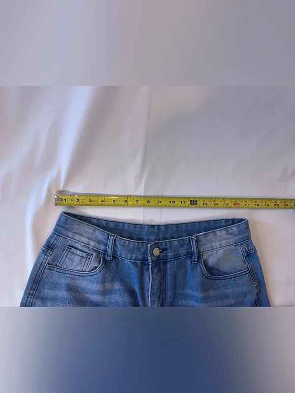 Boutique Wide Leg Women’s Extra Large Denim Jeans - Image 3